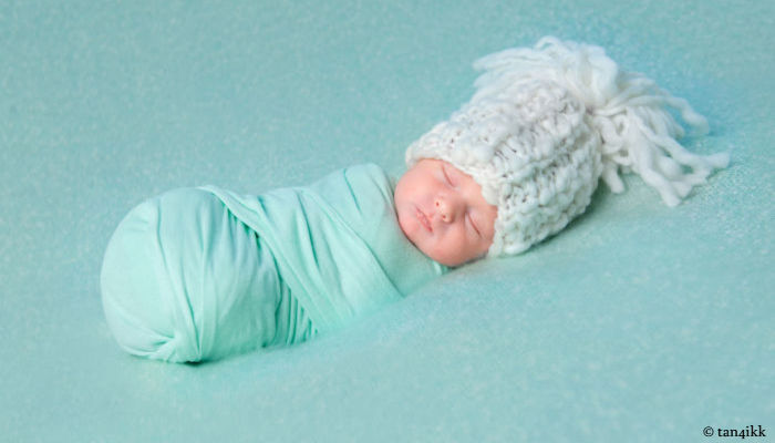 To Swaddle or Not to Swaddle