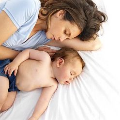 Co-Sleeping Pros and Cons