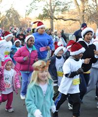 5 Reasons the YMCA Mistletoe Run is Great for Kids and Families