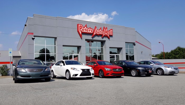 Peters Auto Mall – Focused on Family