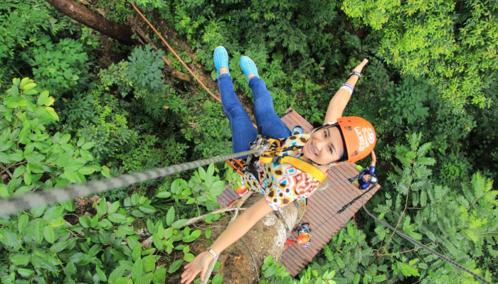 Family Adventure Idea: Zip Lines & High Rope Tours!