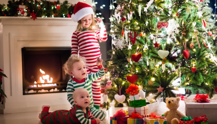 Holiday Gift Ideas for Babies, Toddlers, and Preschoolers