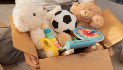 Decluttering With Your Kids Before the Holidays
