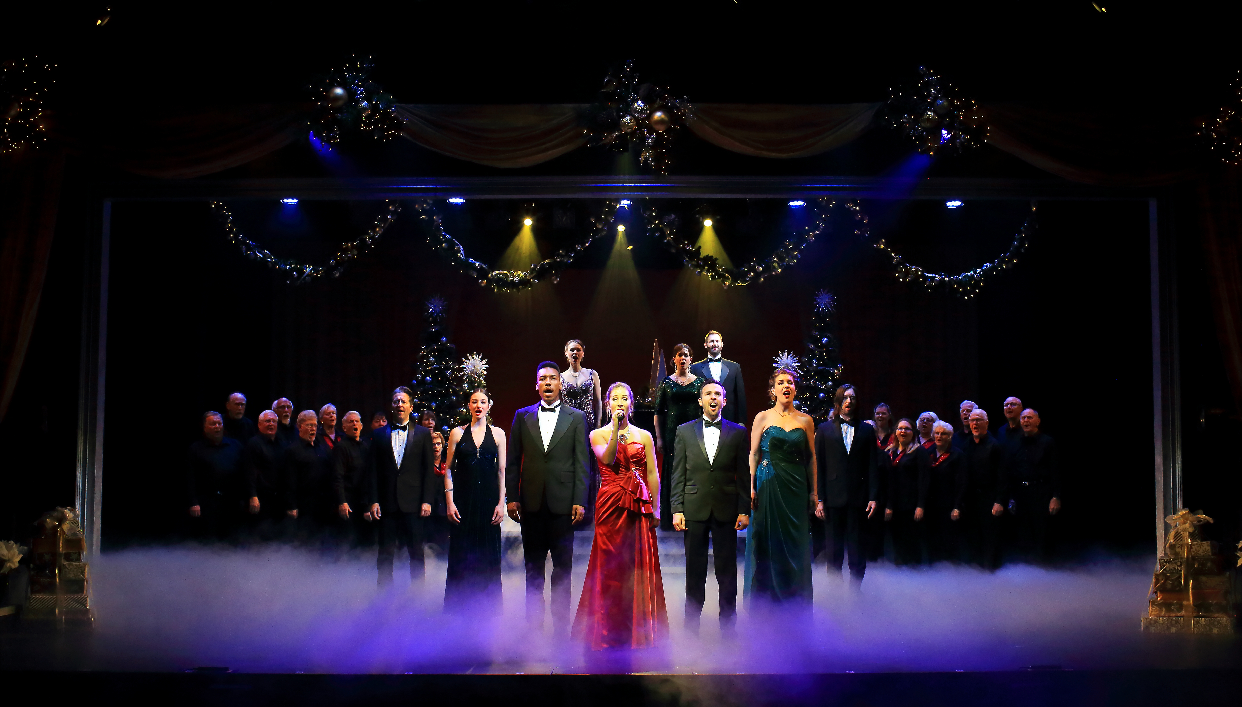 Hendersonville’s Home for the Holidays Flat Rock Play House performance 