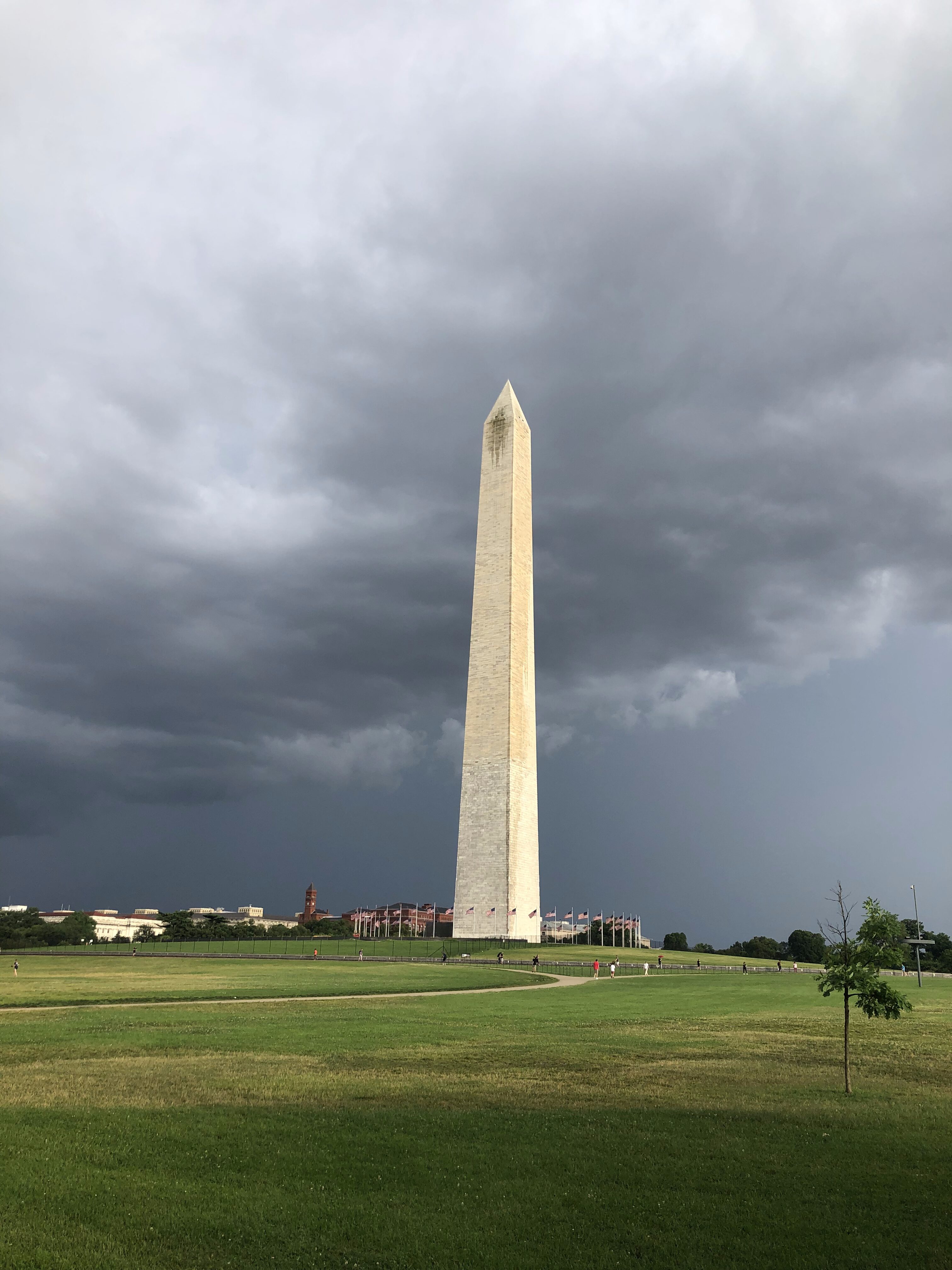Washington monument