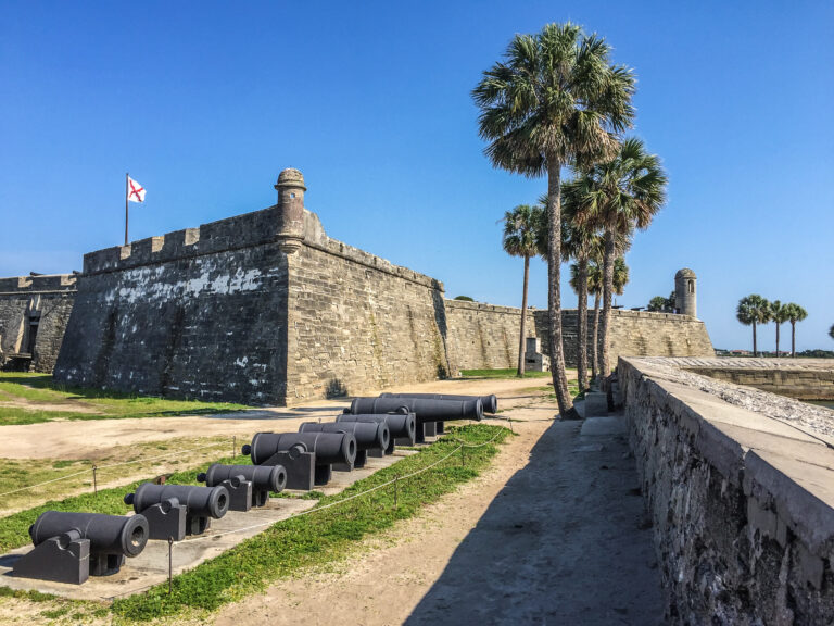 Explore Castillo de San Marcos st. augustin