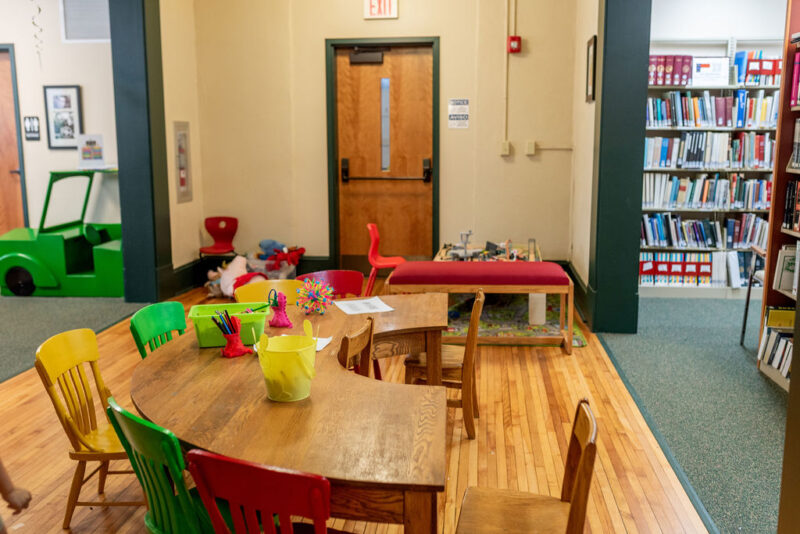 Burnsville Public Library and Art Gallery