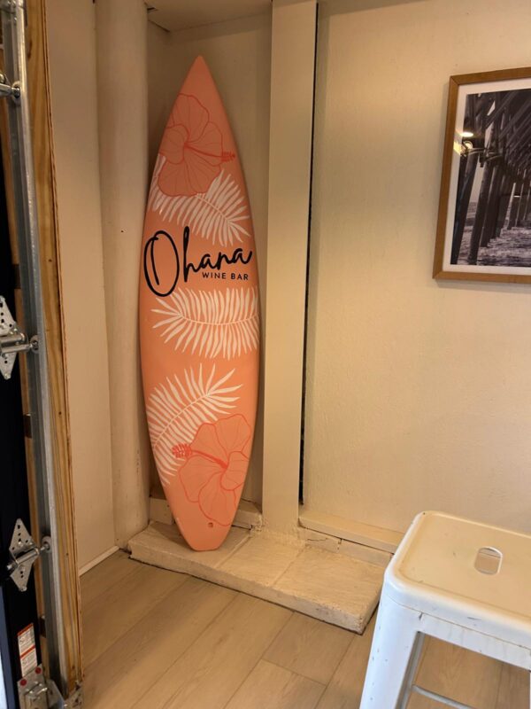 Ohana Wine Bar (behind Scoops)
