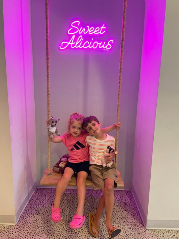 Sweet-Alicious Ice Cream and Gifts TOPSAIL BEACH NC