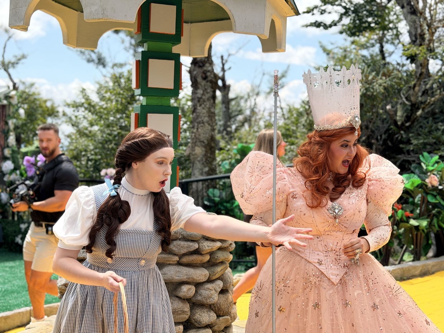 Guide to Land of Oz in Beech Mountain NC